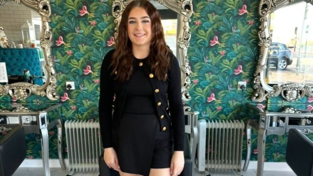 Scarlett Louis Hair Salon